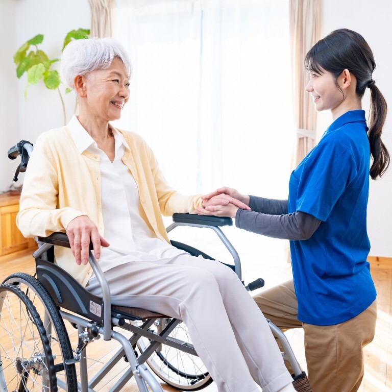 「入居」と「在宅支援」の大きな違い
